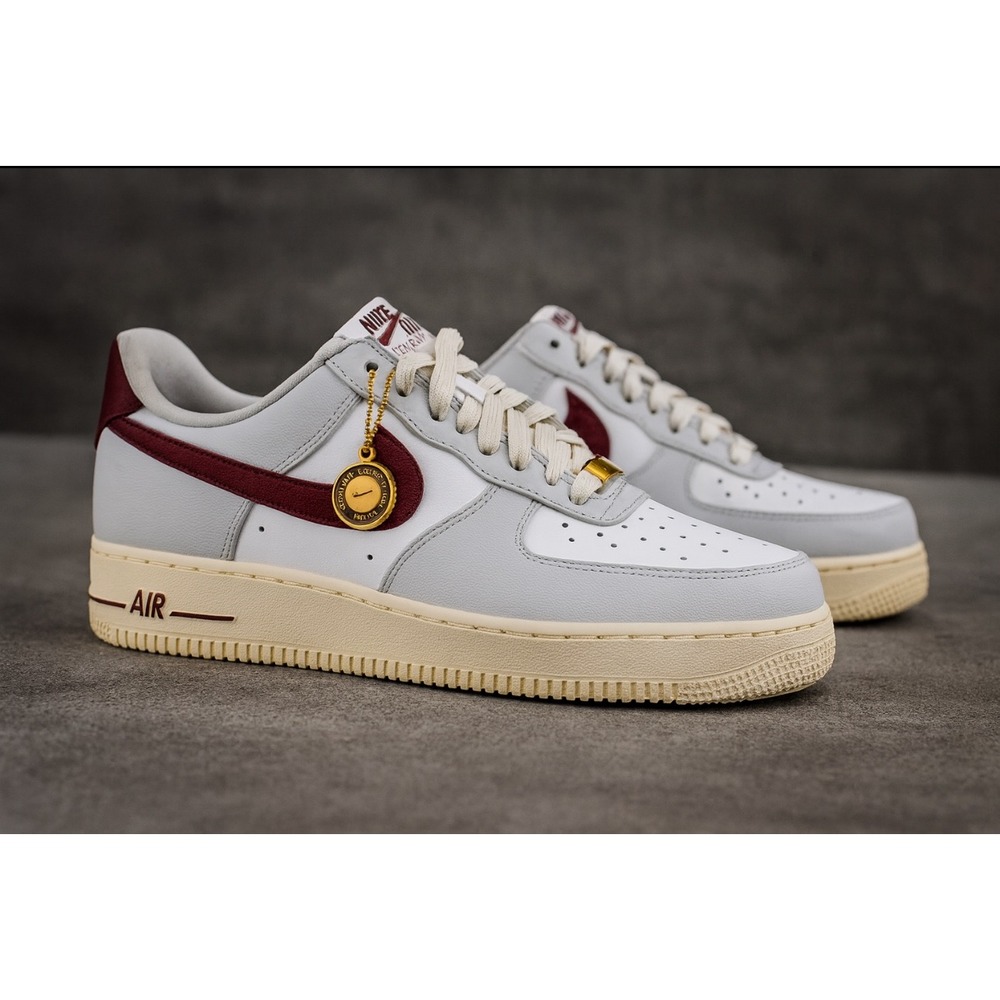 NIKE Womens‎ sz 8 Air Force 1 07 Photon Dust Red Swoosh Pocket Chain Streetwear